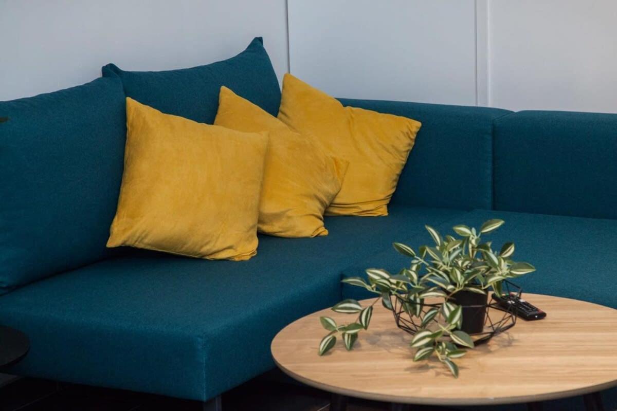 Elegant Urban Escape 1 Bd Apt In Kolonaki Apartment Athens Luaran gambar